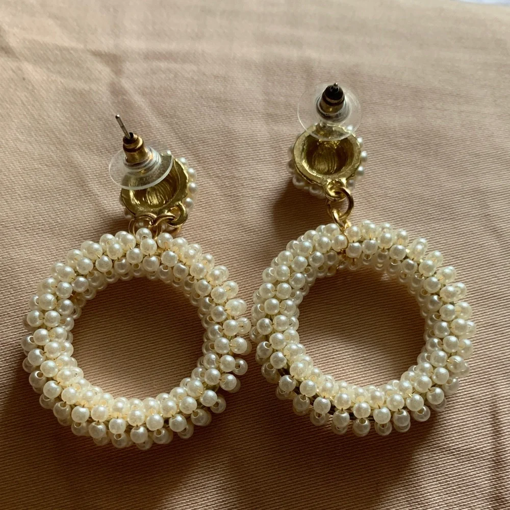 Charming Charlie Ivory Pearl Hoop Earrings